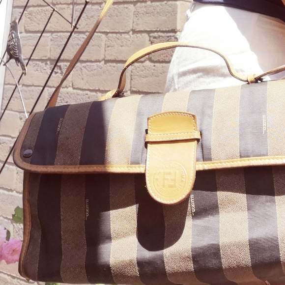 100%auth Vintage pre 1980s FENDI PEQUIN baguette - Picture 15 of 16